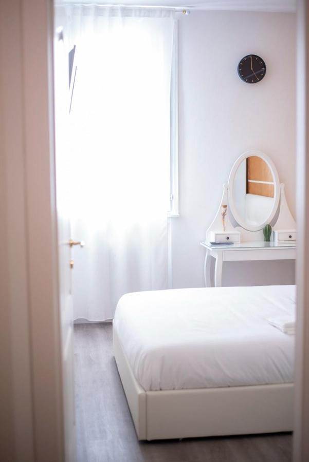 Isabel Apartaments Old Town Padova Luaran gambar
