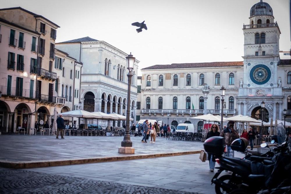 Isabel Apartaments Old Town Padova Luaran gambar